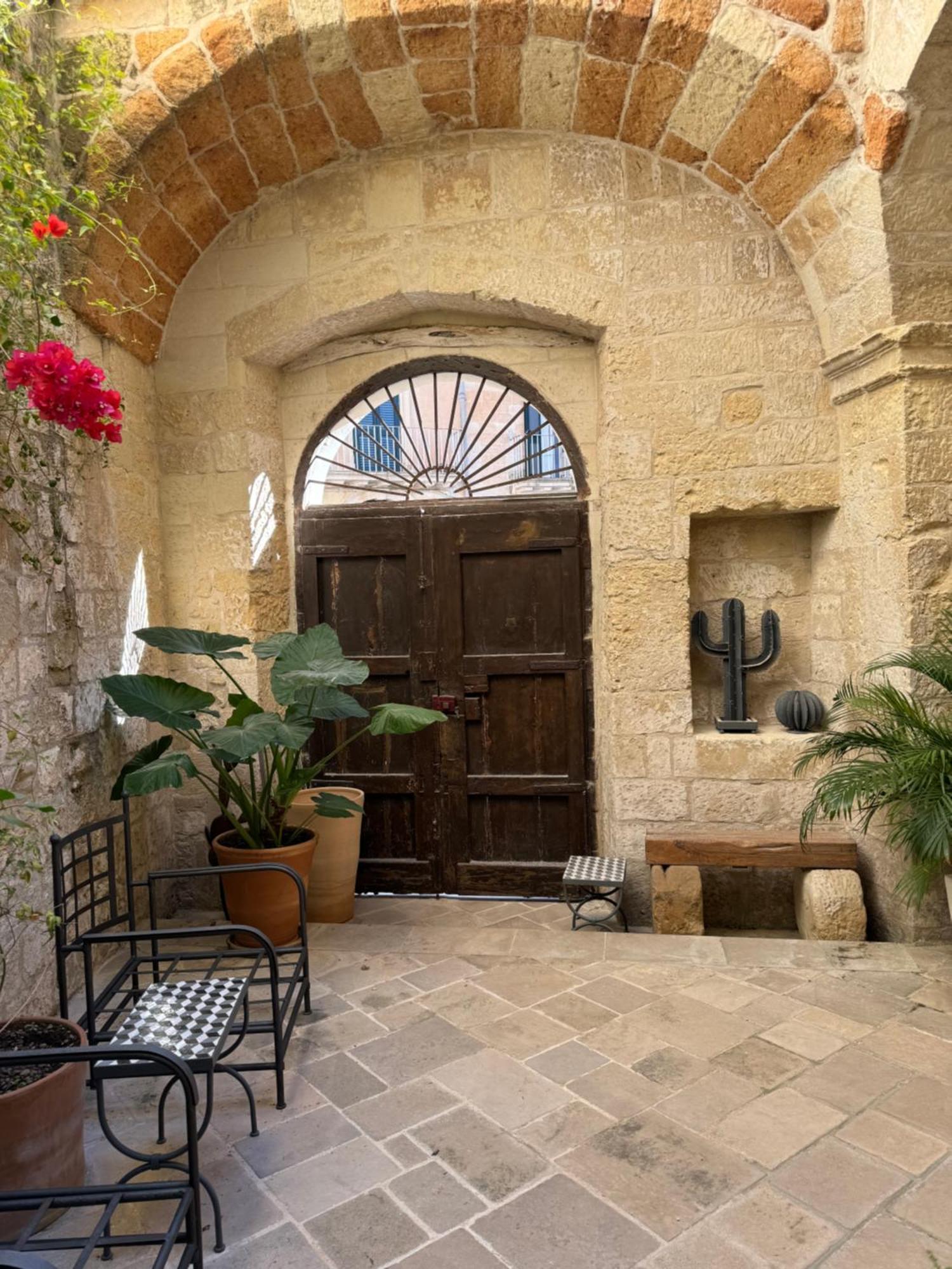 Luleccio Lecce Exterior foto
